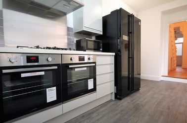 Sunbury Avenue, Jesmond, Newcastle - Image 2